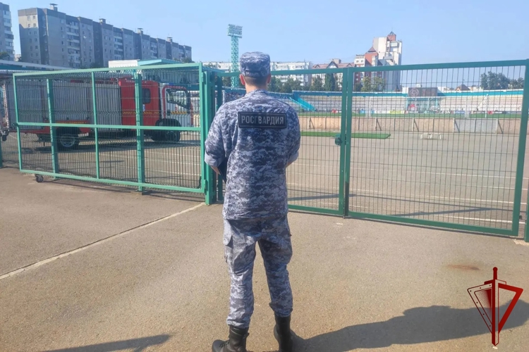 Липецкие росгвардейцы обеспечили безопасность на мероприятиях в выходные дни