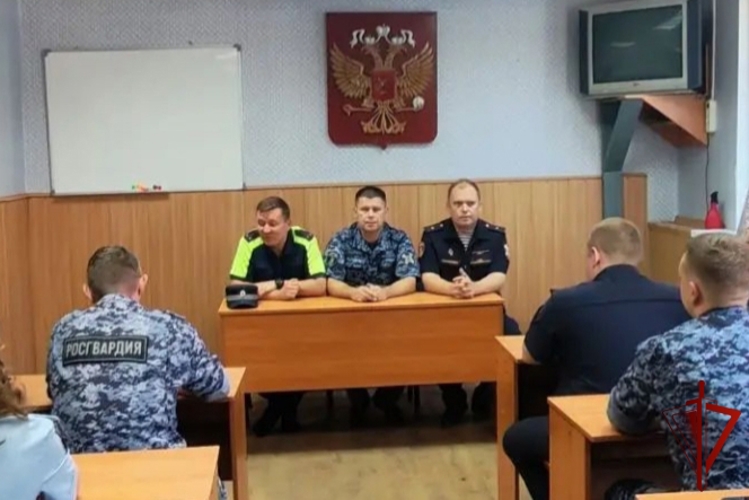 В Липецке росгвардейцы приняли участие в технической конференции 