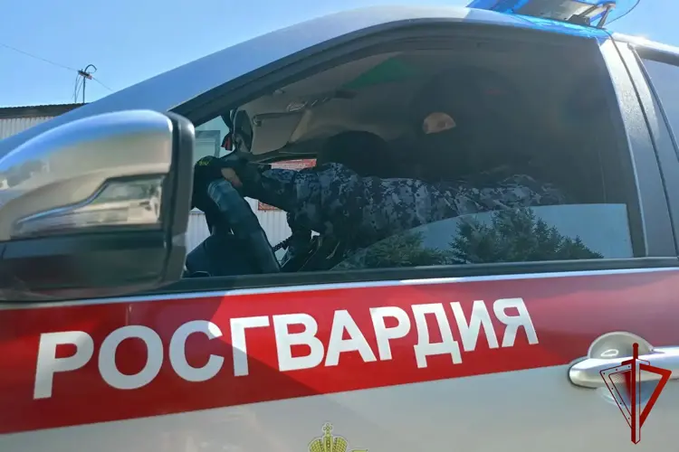 В Липецке росгвардейцы отработали свыше 110 выездов по сигналу «Тревога» за неделю