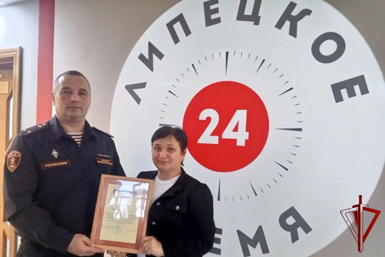 В Липецке офицер Росгвардии стал гостем радиоэфира «Липецк-ФМ» 