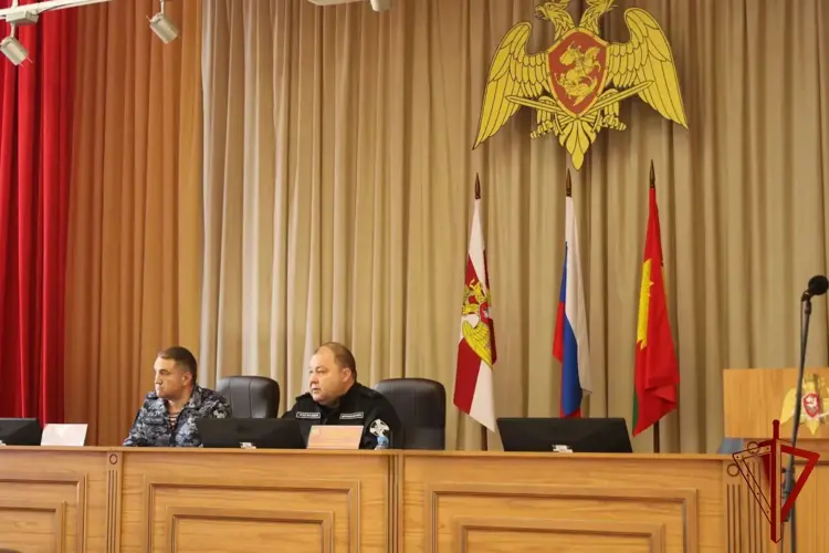 Заместитель командующего Центральным округом Росгвардии проверил подразделения ведомства в Липецкой области
